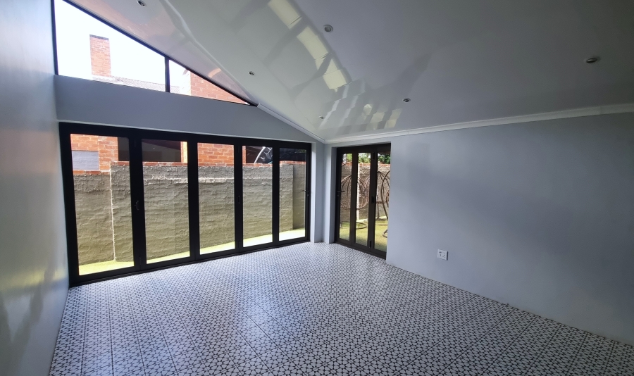 4 Bedroom Property for Sale in Waterval East North West